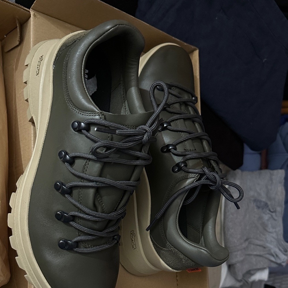 Merrell Dark Green and Beige hiking Sneakers boots